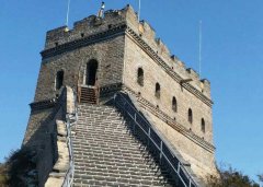 北京市内丰田考斯特八达岭长城包车一日游多少钱？